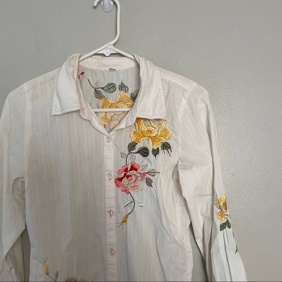 Johnny Was Button embroidered Blouse - Picture 2 of 9